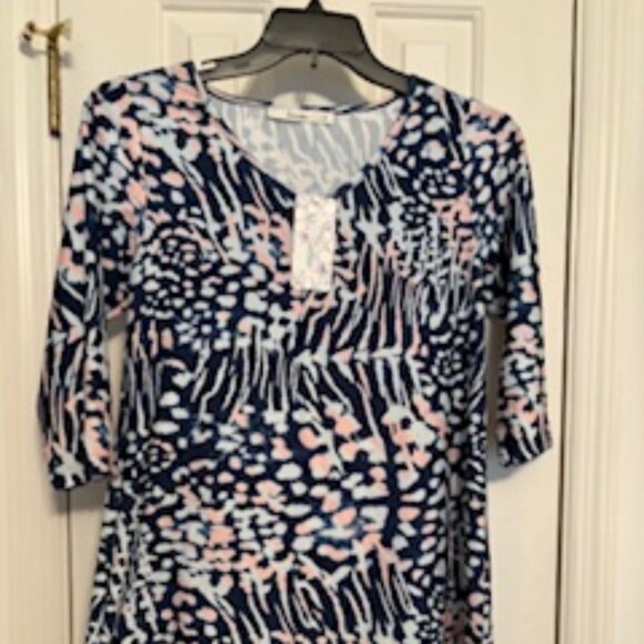 Sakurafina Blue and Pink Abstract Top, Size S - Picture 2 of 9